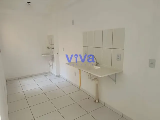 Apartamento 2 quartos e 1 banheiro, à venda, no bairro Vila Oliveira em Aparecida de Goiânia