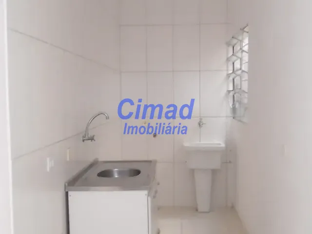 Apartamento 1 quarto e 1 banheiro, para alugar, no bairro Vila Guilherme em São Paulo
