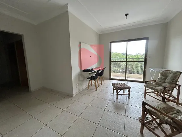 Apartamento com 108m² 3 quartos e 2 banheiros, à venda, no bairro Jardim Carlos Gomes em Pirassununga