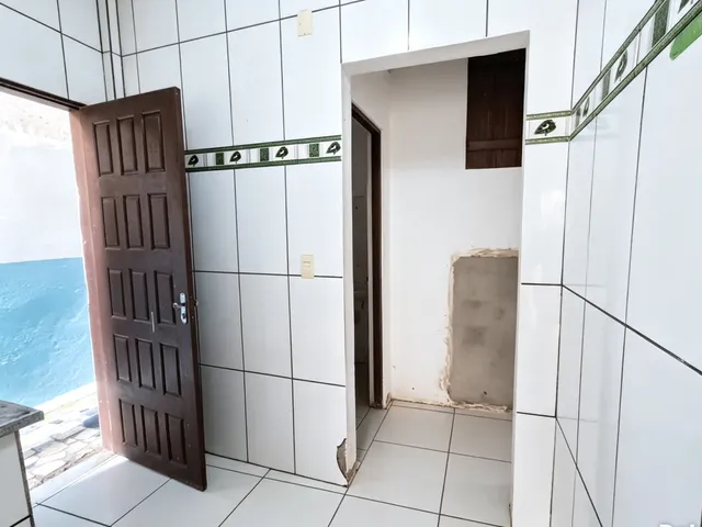 Apartamento 2 quartos e 1 banheiro, à venda, no bairro Boca do Rio em Salvador