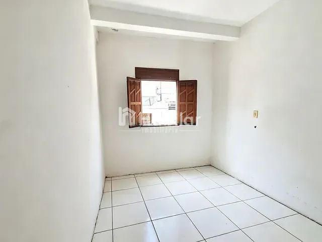 Apartamento 2 quartos e 1 banheiro, à venda, no bairro Boca do Rio em Salvador