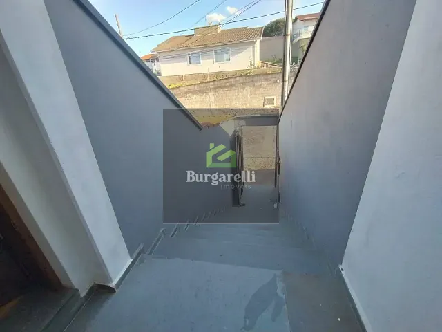 Apartamento 3 quartos e 1 banheiro, para alugar, no bairro Cruzeiro do Sul em Lavras