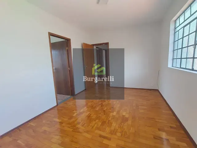 Apartamento 3 quartos e 1 banheiro, para alugar, no bairro Cruzeiro do Sul em Lavras