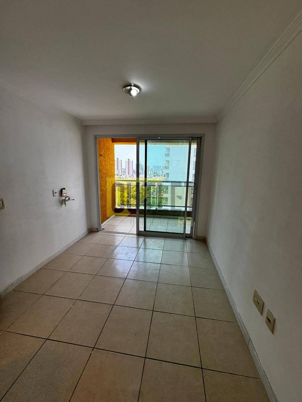Apartamento à venda com 2 quartos, 56m² - Foto 3