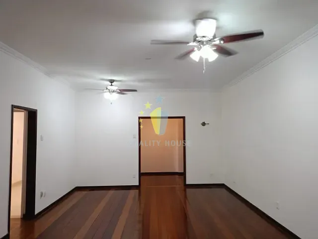 Apartamento com 155m² 3 quartos e 2 banheiros, para alugar, no bairro Laranjeiras em Rio de Janeiro