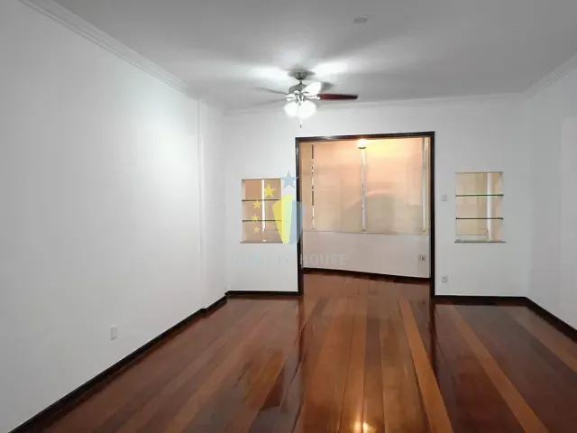 Apartamento com 155m² 3 quartos e 2 banheiros, para alugar, no bairro Laranjeiras em Rio de Janeiro
