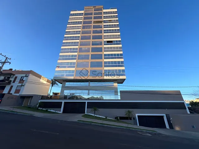 Apartamento com 195m² 3 quartos e 3 banheiros, à venda, no bairro Centro em Ijuí