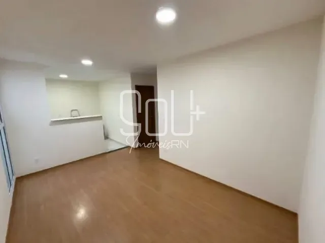 Apartamento 2 quartos e 1 banheiro, à venda, no bairro Pajuçara em Natal