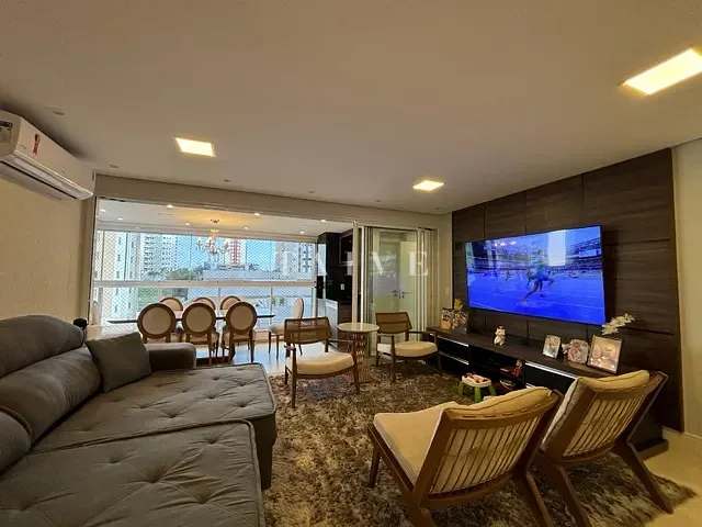 Apartamento 3 quartos e 3 banheiros, à venda, no bairro Santa Rosa em Londrina