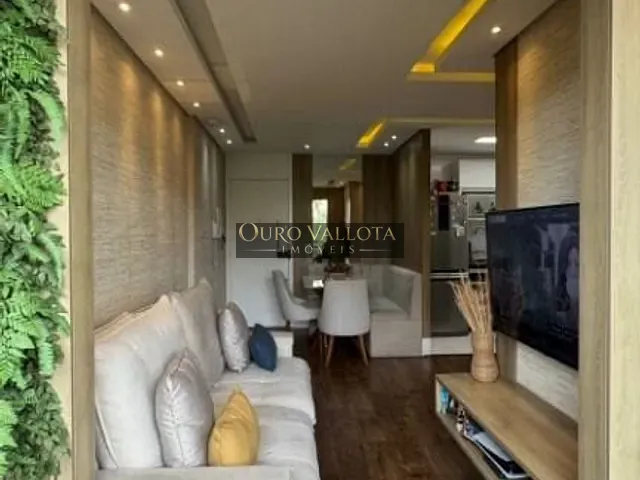 Apartamento à venda, no bairro Parque Independência em São Paulo