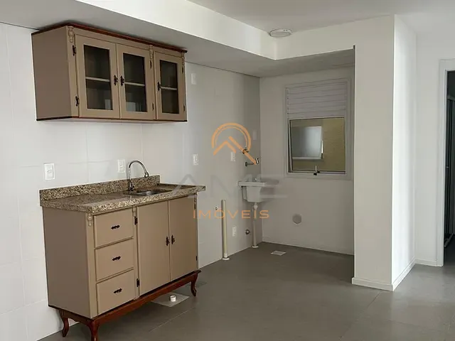 Apartamento 2 quartos e 1 banheiro, à venda, no bairro São Gonçalo em Pelotas