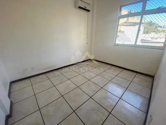 Apartamento com 70m² 2 quartos e 2 banheiros, para alugar, no bairro Bandeirantes em Juiz de Fora
