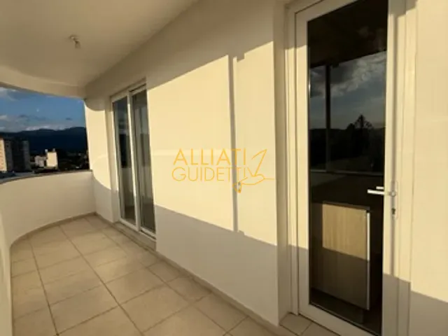 Apartamento 1 quarto e 1 banheiro, para alugar, no bairro Centro em Sapiranga
