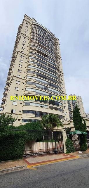 Apartamento, 3 quartos, 170 m² - Foto 1