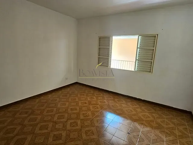 Apartamento 3 quartos e 2 banheiros, para alugar, no bairro Centro em Piracaia