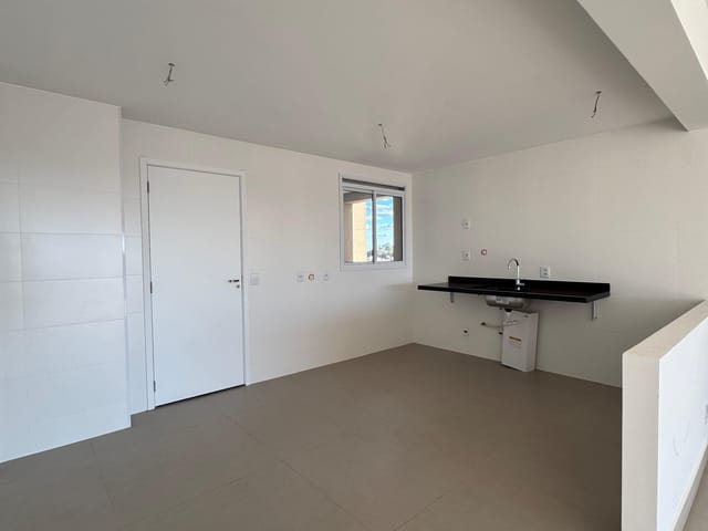 Apartamento 3 quartos e 4 banheiros, à venda, no bairro Parque dos Lima em Franca