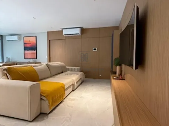 Apartamento 3 quartos e 4 banheiros, à venda, no bairro Jurerê em Florianópolis