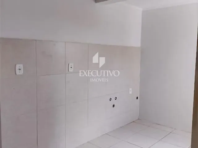 Apartamento 2 quartos e 1 banheiro, para alugar, no bairro Centro em Arroio Do Meio