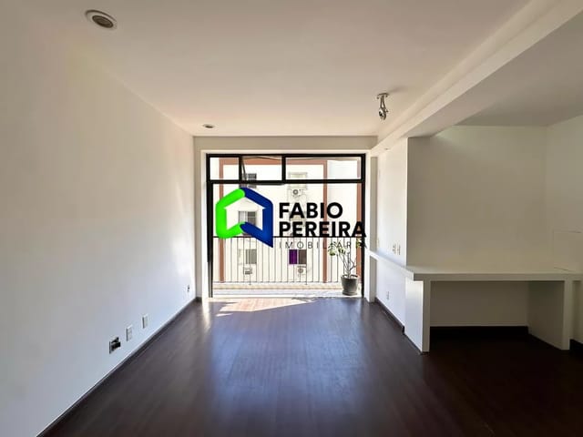 Apartamento com 85m² 2 quartos e 3 banheiros, à venda, no bairro Humaitá em Rio de Janeiro