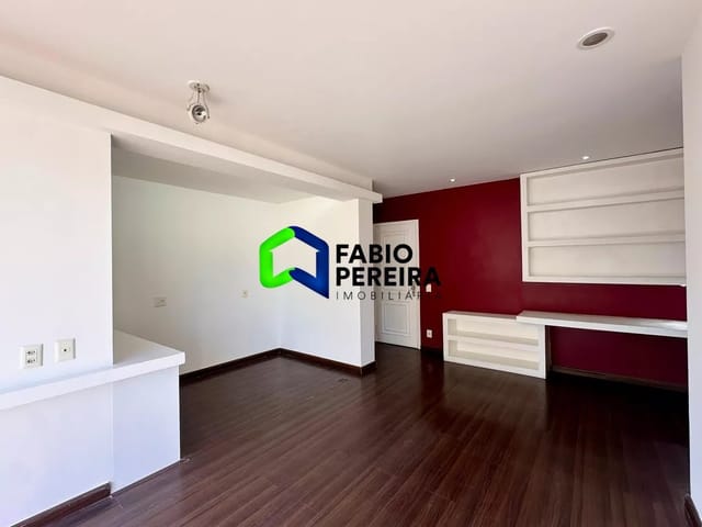Apartamento com 85m² 2 quartos e 3 banheiros, à venda, no bairro Humaitá em Rio de Janeiro