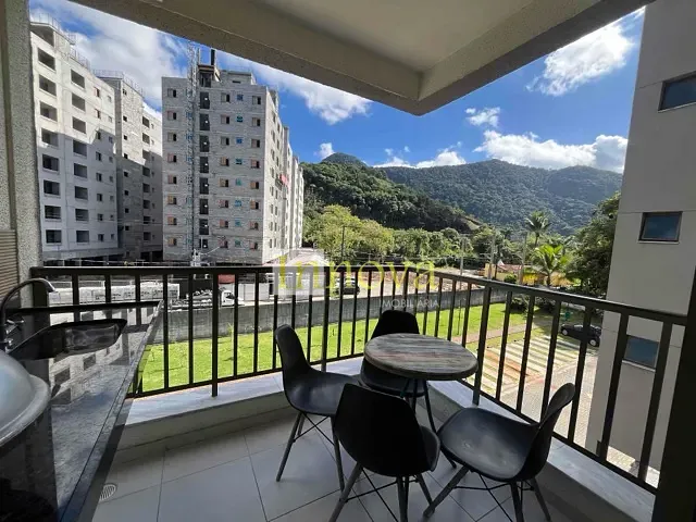 Apartamento 2 quartos e 1 banheiro, à venda ou para alugar, no bairro Martim de Sá em Caraguatatuba