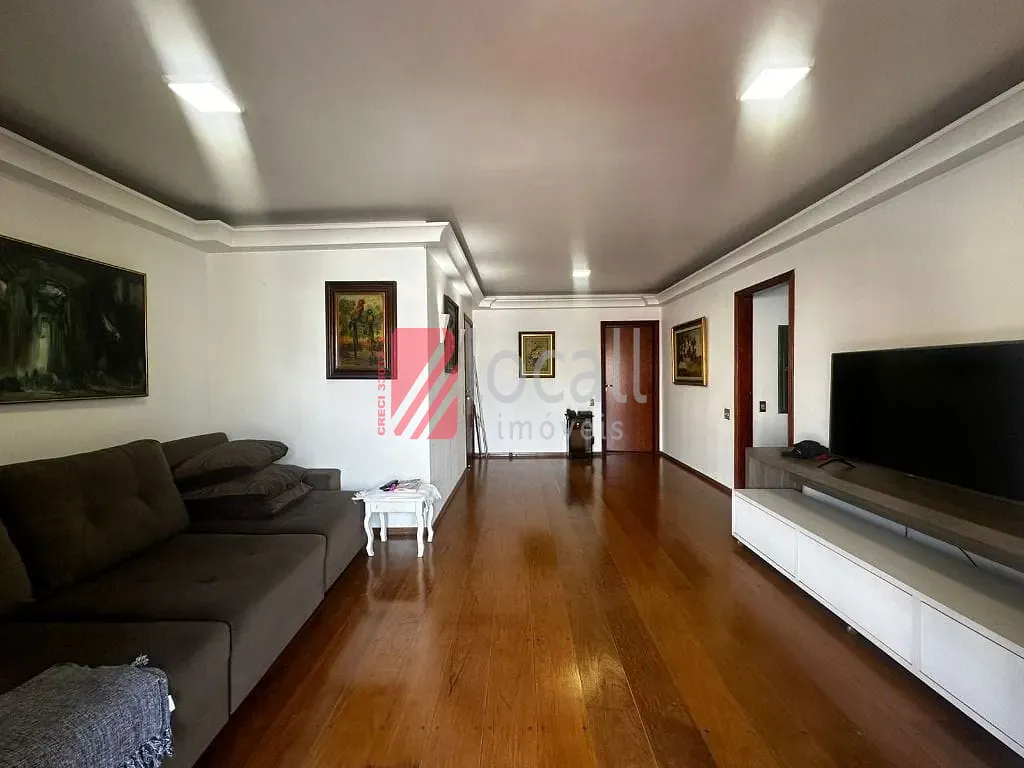Apartamento com 3 quartos à venda, 132m² — foto 2 de 15