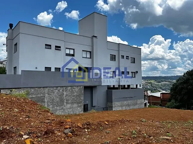 Apartamento com 88m² 3 quartos e 1 banheiro, à venda, no bairro Cinquentenário em Concórdia