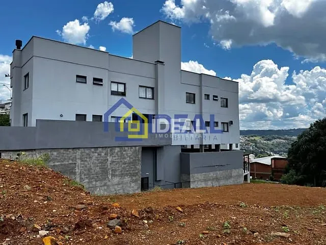 Apartamento com 88m² 3 quartos e 1 banheiro, à venda, no bairro Cinquentenário em Concórdia