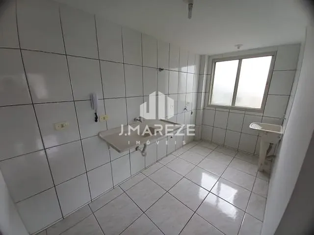 Apartamento com 53m² 2 quartos e 1 banheiro, para alugar, no bairro Jardim Aeroporto em Apucarana