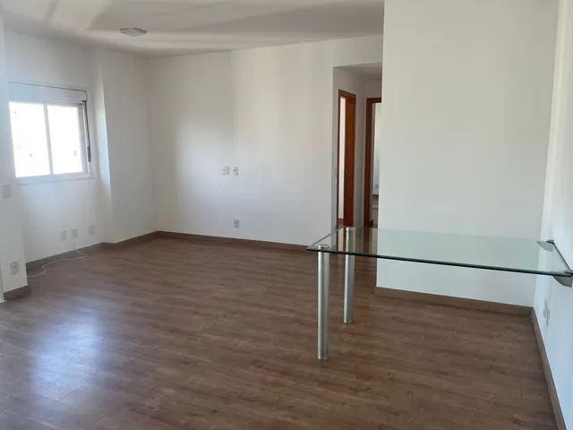 Apartamento com 10m² 2 quartos e 2 banheiros, para alugar, no bairro Gleba Palhano em Londrina