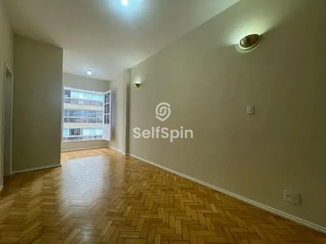 Apartamento com 100m² 2 quartos e 1 banheiro, para alugar, no bairro Icaraí em Niterói
