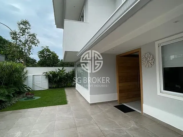 Casa com 600m² 5 quartos e 7 banheiros, à venda, no bairro Recreio dos Bandeirantes em Rio de Janeiro