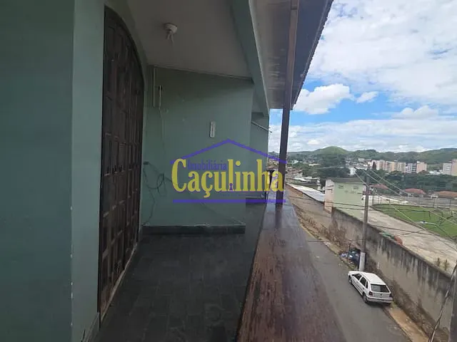 Apartamento com 194m² 4 quartos e 2 banheiros, à venda, no bairro Nossa Senhora de Santana em Barra do Piraí
