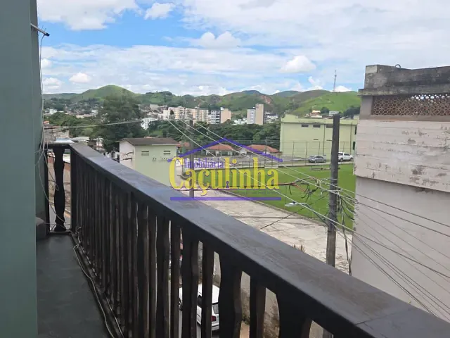 Apartamento com 194m² 4 quartos e 2 banheiros, à venda, no bairro Nossa Senhora de Santana em Barra do Piraí