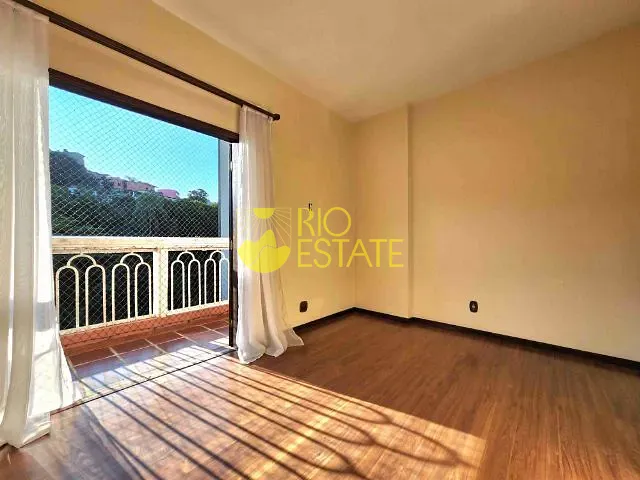 Apartamento com 164m² 3 quartos e 3 banheiros, à venda, no bairro Centro em Barra Mansa