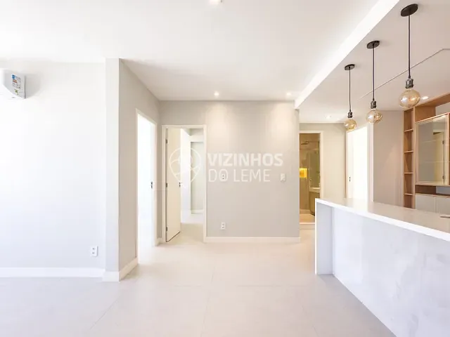 Apartamento 3 quartos e 2 banheiros, à venda, no bairro Leme em Rio de Janeiro