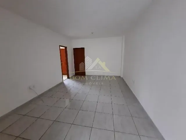 Apartamento 2 quartos e 1 banheiro, à venda, no bairro Ipiranga em Juiz de Fora