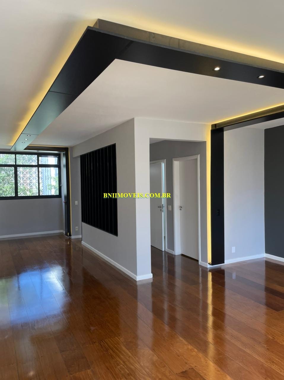 Apartamento, 3 quartos, 184 m² - Foto 1