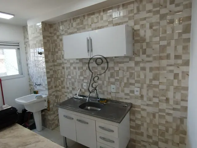 Apartamento com 32m² 1 quarto e 1 banheiro, à venda ou para alugar, no bairro Cambuci em São Paulo