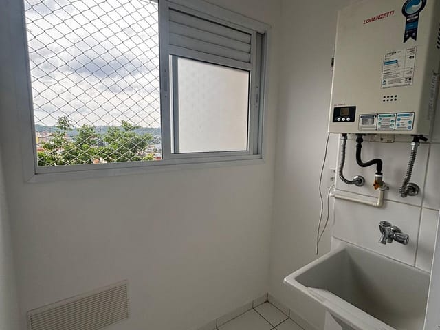 Apartamento 2 quartos e 1 banheiro, à venda, no bairro Cidade Satélite Santa Bárbara em São Paulo