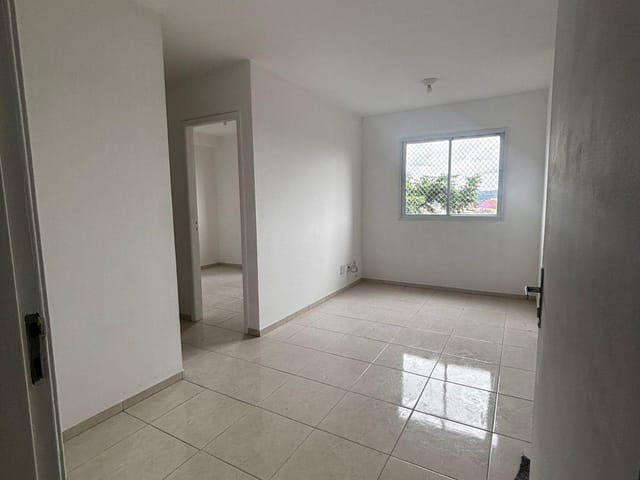 Apartamento 2 quartos e 1 banheiro, à venda, no bairro Cidade Satélite Santa Bárbara em São Paulo
