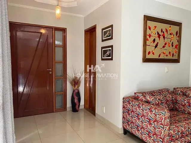 Apartamento com 240m² 3 quartos e 3 banheiros, à venda, no bairro Setor Bueno em Goiânia