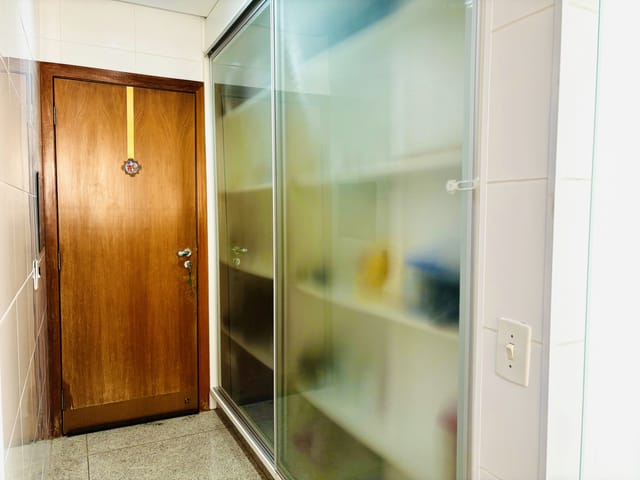 Apartamento com 210m² 4 quartos e 5 banheiros, à venda, no bairro Setor Oeste em Goiânia