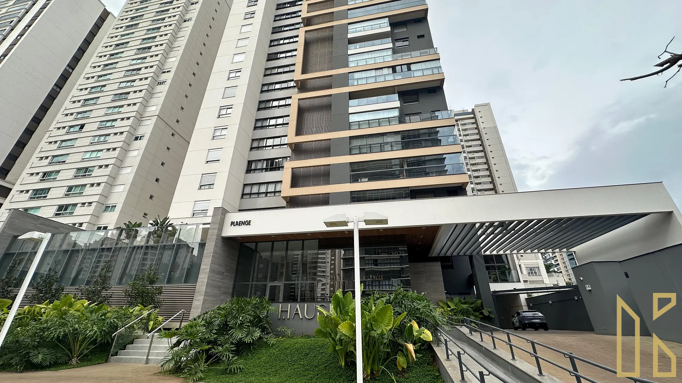 Apartamento, 3 quartos, 139 m² - Foto 1