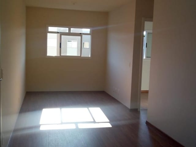 Apartamento com 44m² 2 quartos e 1 banheiro, à venda, no bairro Chácara Manella em Cambé