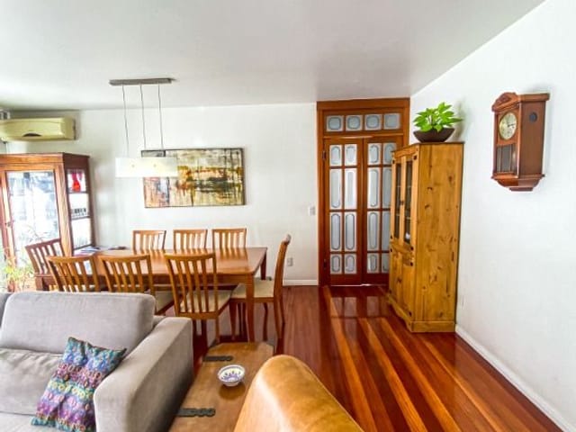 Apartamento com 116m² 3 quartos e 2 banheiros, à venda, no bairro Centro em Pelotas