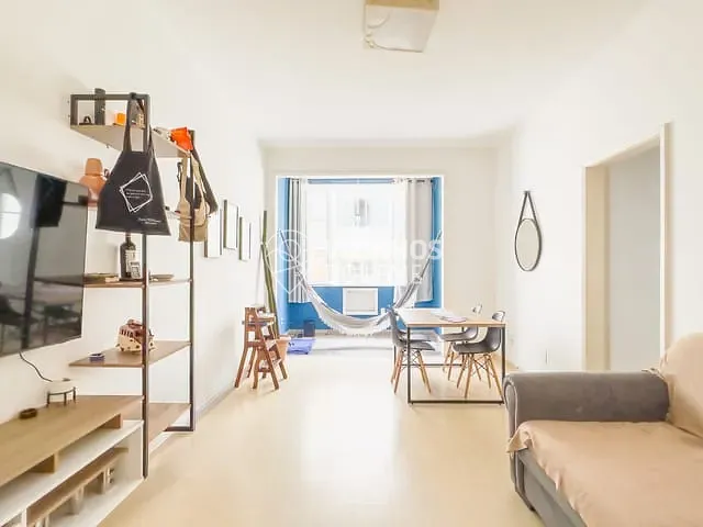 Apartamento com 121m² 3 quartos e 3 banheiros, à venda, no bairro Leme em Rio de Janeiro