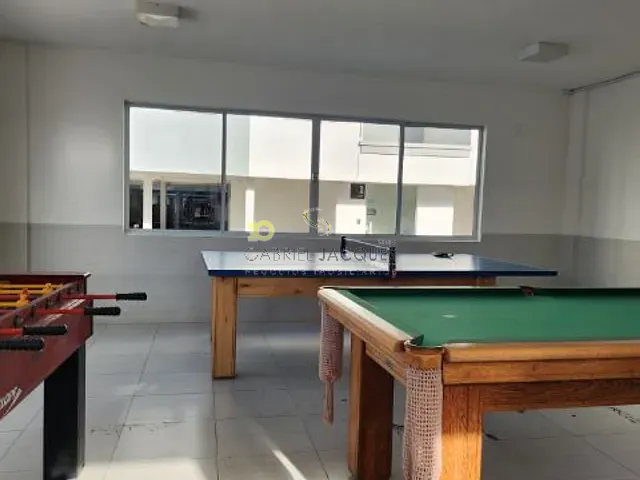 Apartamento com 53m² 2 quartos e 1 banheiro, à venda, no bairro Barra do Aririú em Palhoça