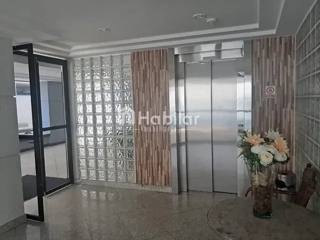 Apartamento 3 quartos e 3 banheiros, para alugar, no bairro Stiep em Salvador