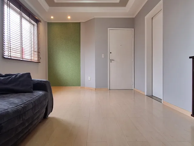 Apartamento 3 quartos e 1 banheiro, para alugar, no bairro Centro em Londrina